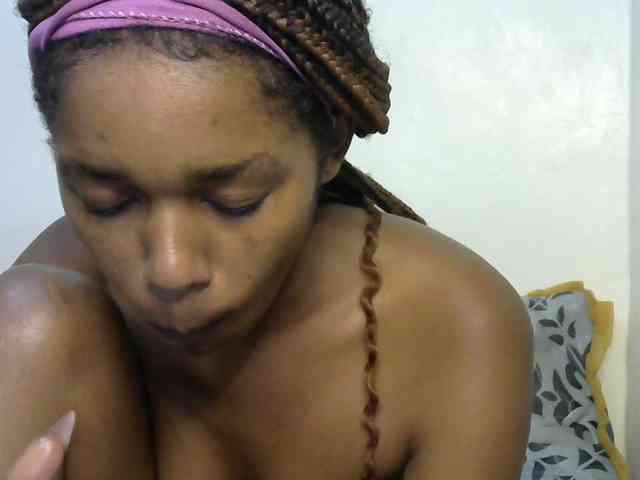 Truegirl2 webcam
