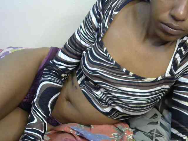 Truegirl2 webcam