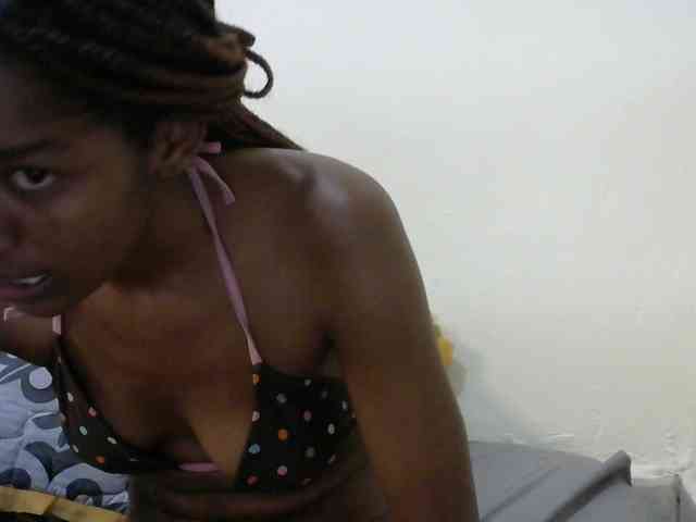 Truegirl2 webcam