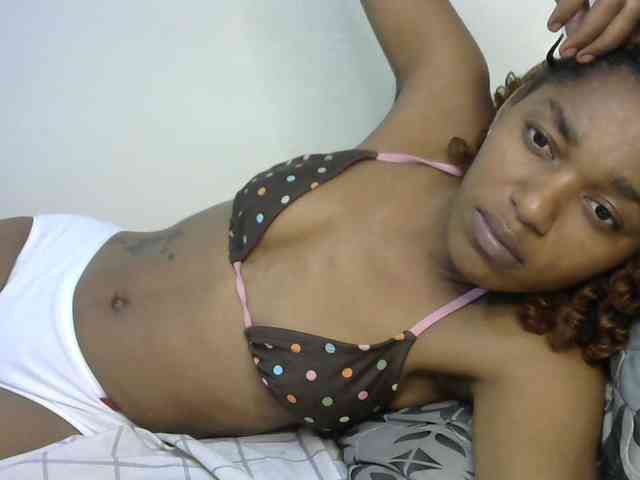 Truegirl2 webcam