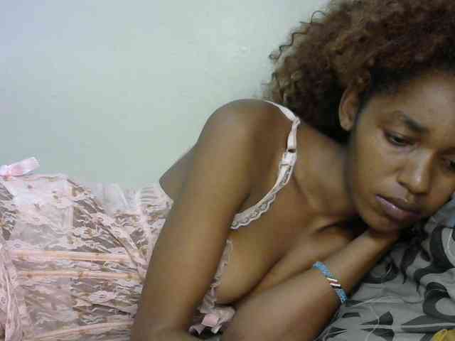 Truegirl2 webcam