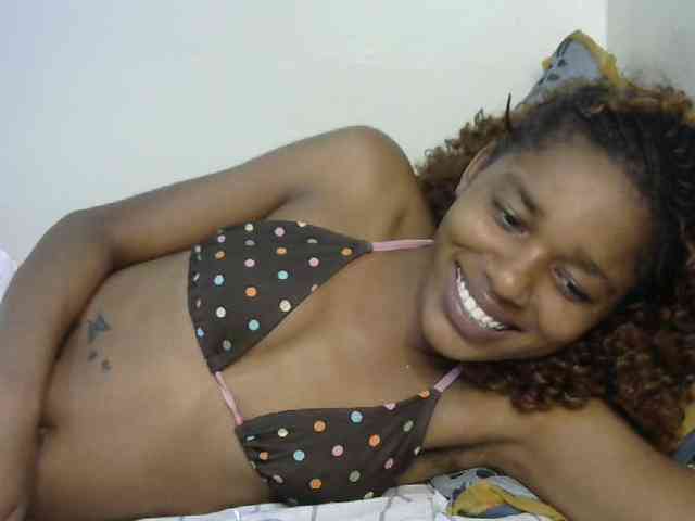 Truegirl2 webcam