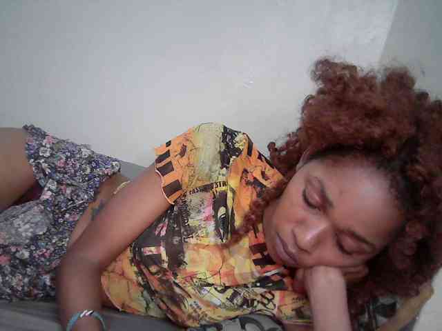 Truegirl2 webcam