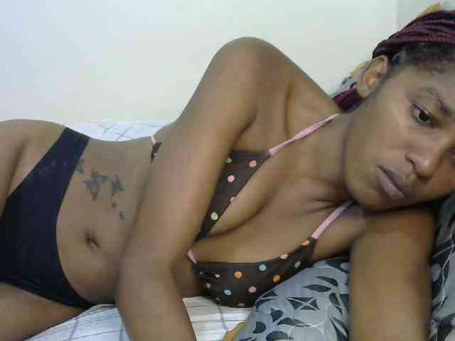 Truegirl2 webcam