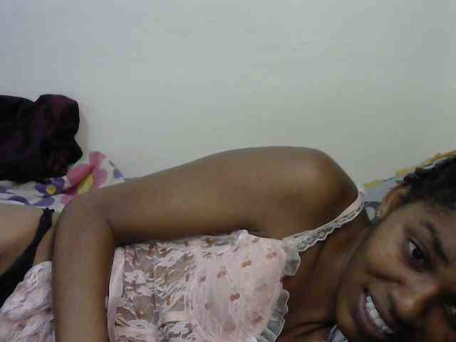 Truegirl2 webcam