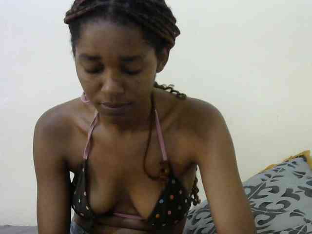 Truegirl2 webcam