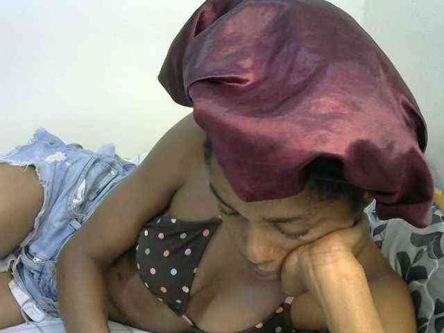 Truegirl2 webcam