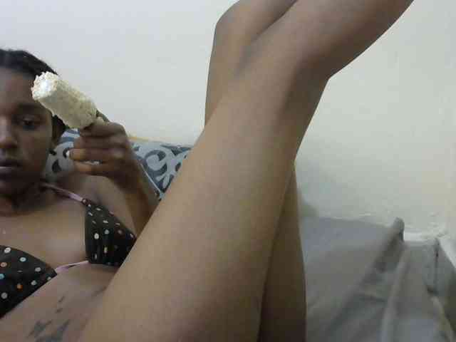 Truegirl2 webcam