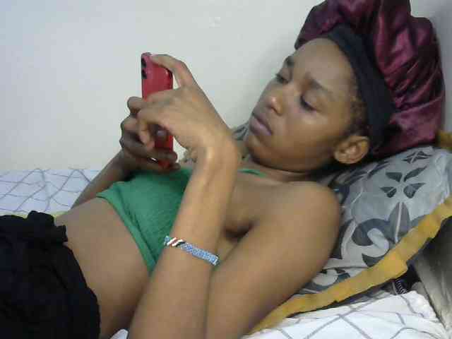 Truegirl2 webcam