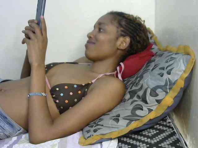 Truegirl2 webcam