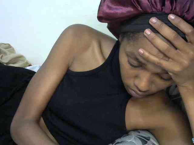 Truegirl2 webcam