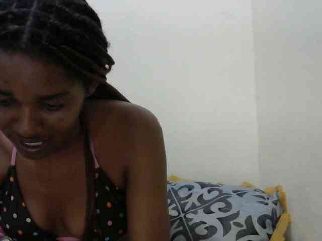 Truegirl2 webcam