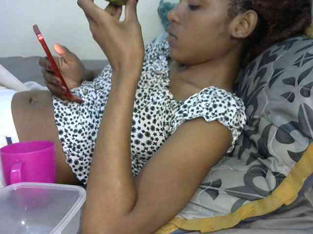 Truegirl2 webcam