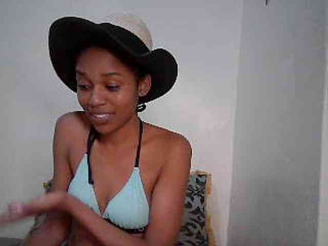 Truegirl2 webcam