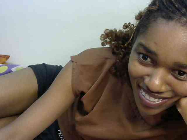 Truegirl2 webcam