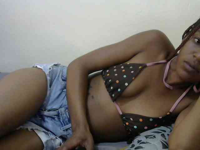 Model: Truegirl2