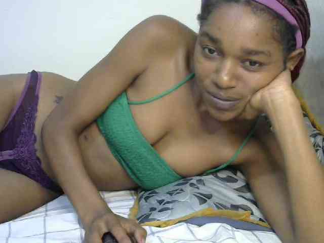 Truegirl2 webcam