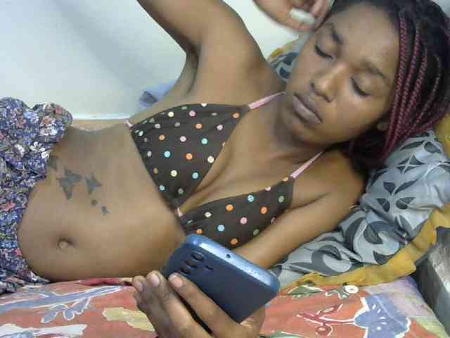 Truegirl2 webcam