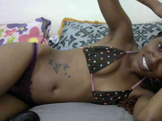 Truegirl2 webcam