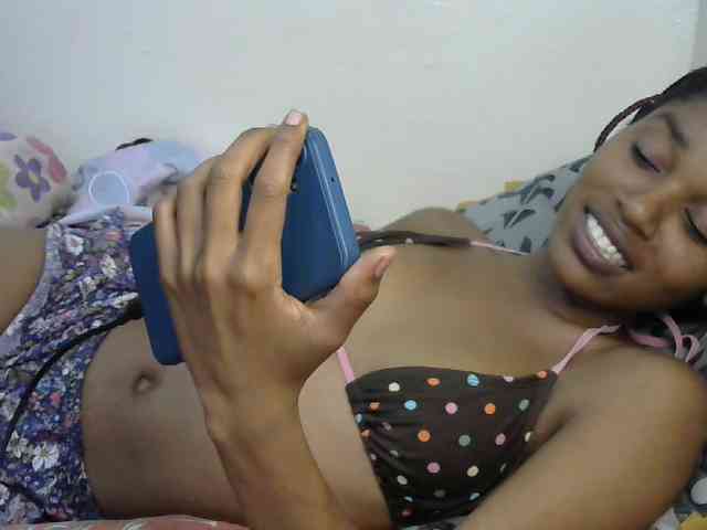 Truegirl2 webcam