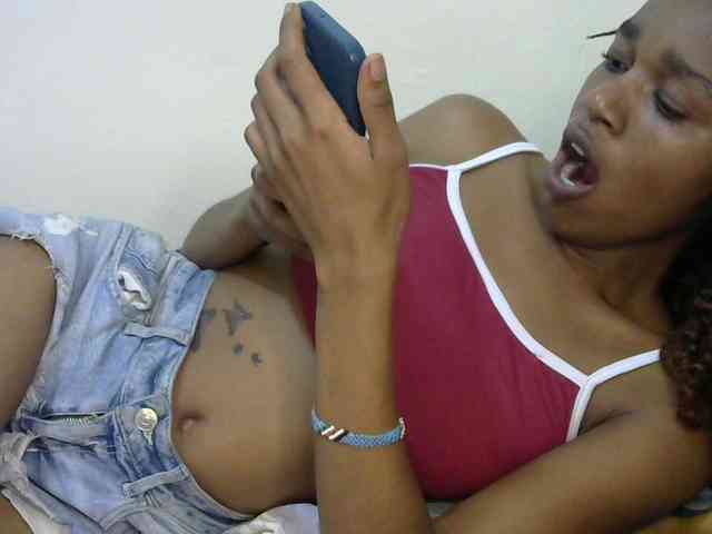 Truegirl2 webcam