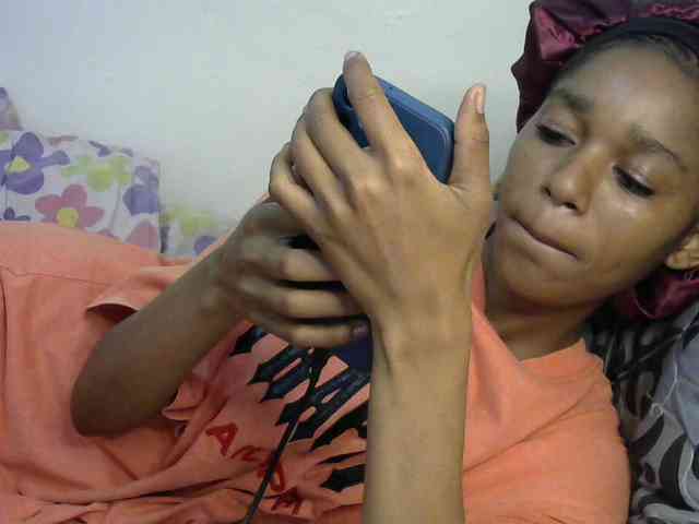 Truegirl2 webcam