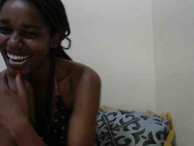 Truegirl2 webcam