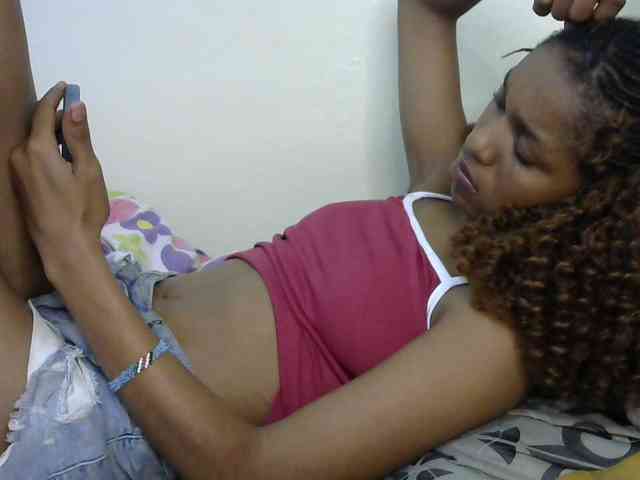 Truegirl2 webcam