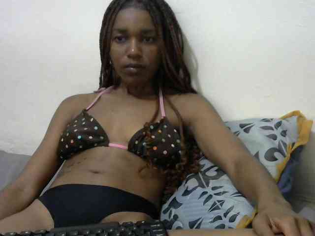 Truegirl2 webcam