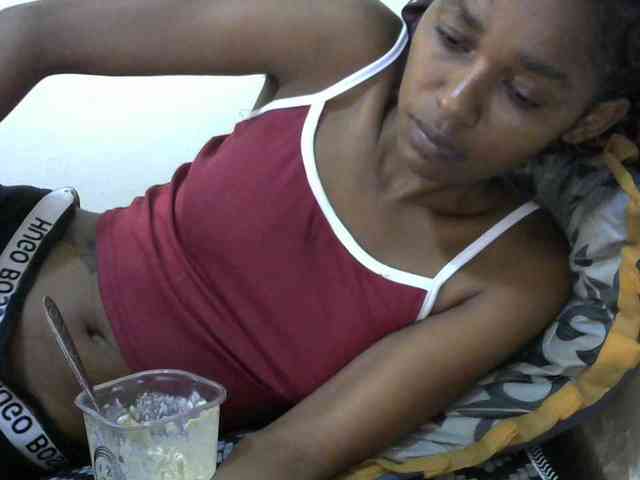 Truegirl2 webcam