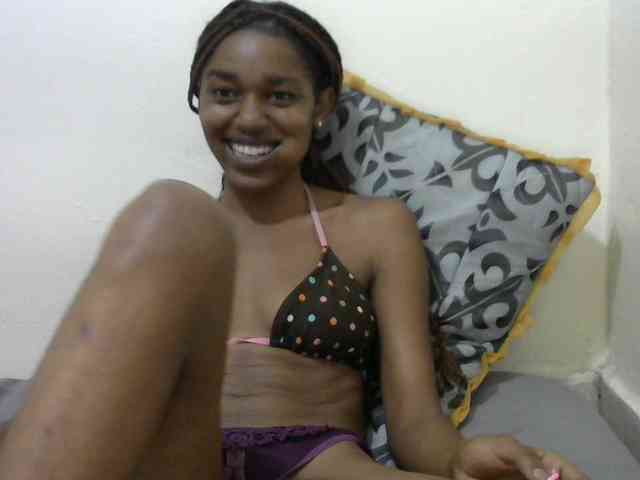 Truegirl2 webcam