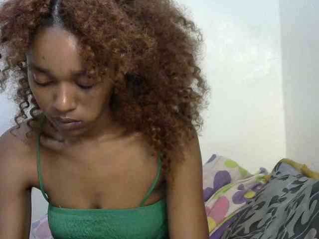 Truegirl2 webcam