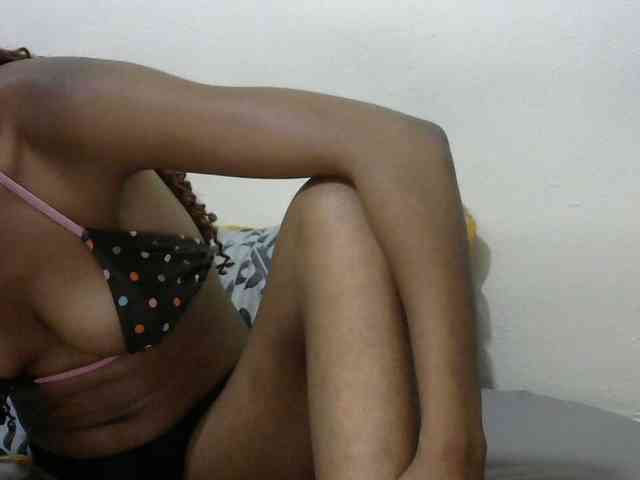 Truegirl2 webcam