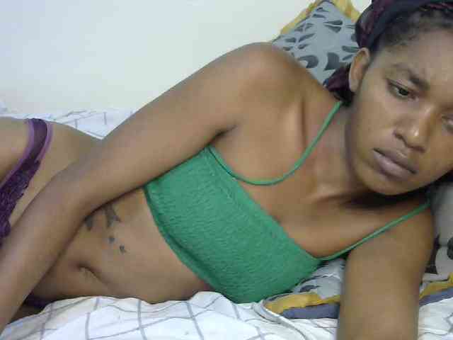 Truegirl2 webcam