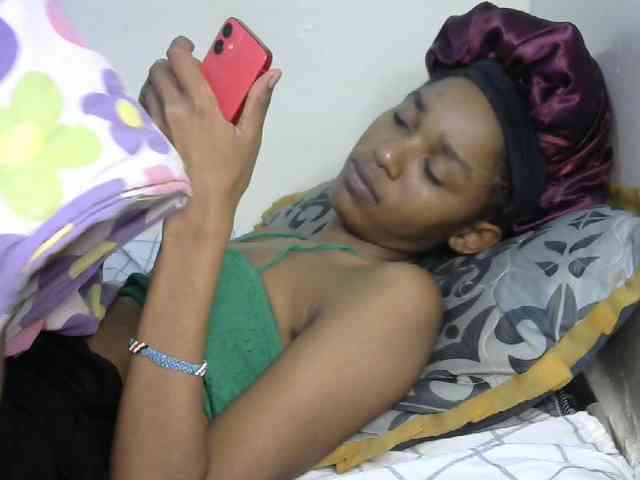 Truegirl2 webcam