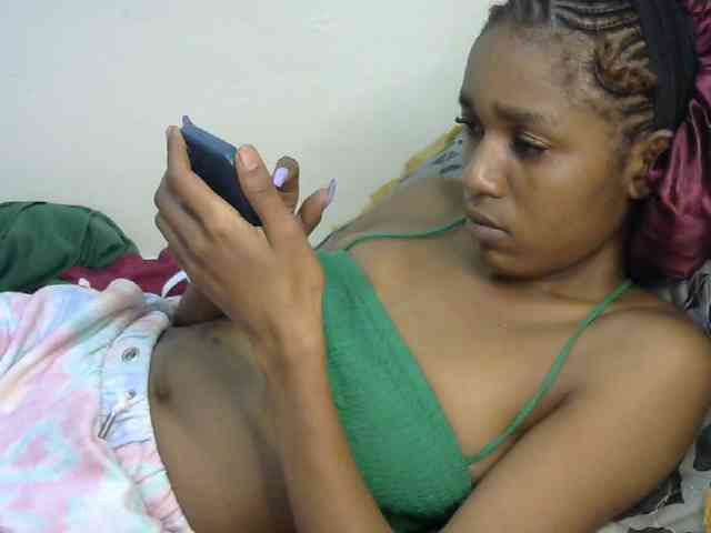 Truegirl2 webcam