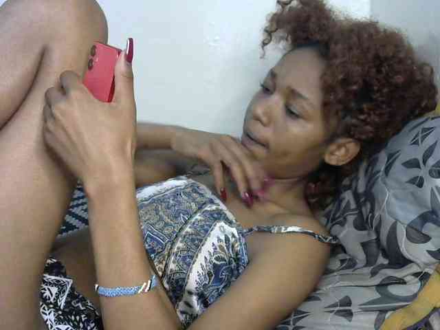 Truegirl2 webcam