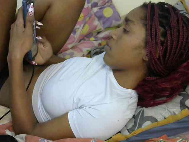Truegirl2 webcam