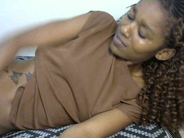 Truegirl2 webcam