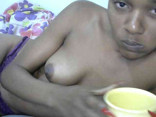 Truegirl2 webcam