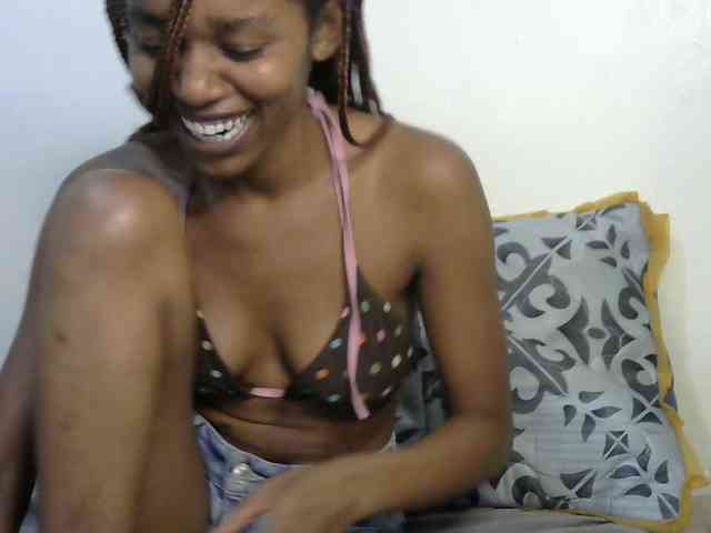Truegirl2 webcam