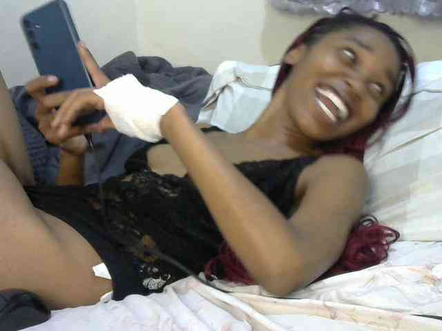 Truegirl2 webcam