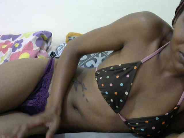 Truegirl2 webcam