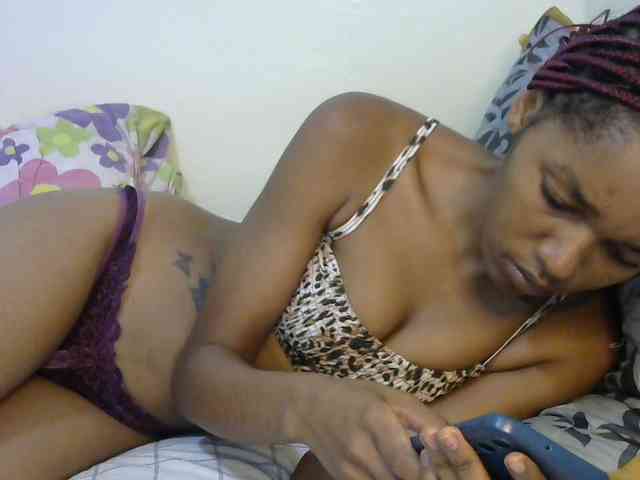 Truegirl2 webcam