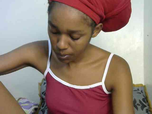 Truegirl2 webcam