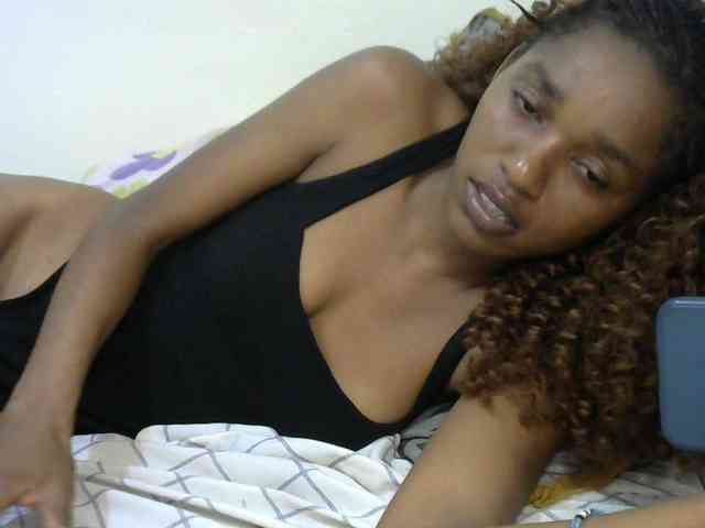Truegirl2 webcam