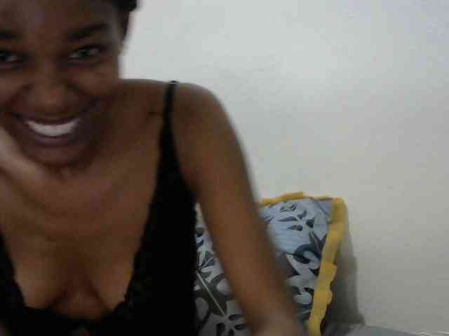 Truegirl2 webcam