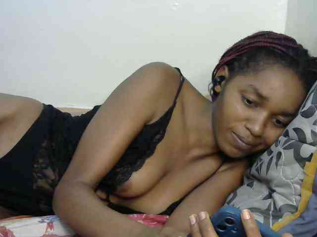 Truegirl2 webcam
