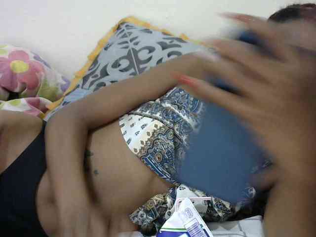 Truegirl2 webcam