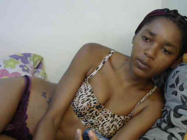 Truegirl2 webcam